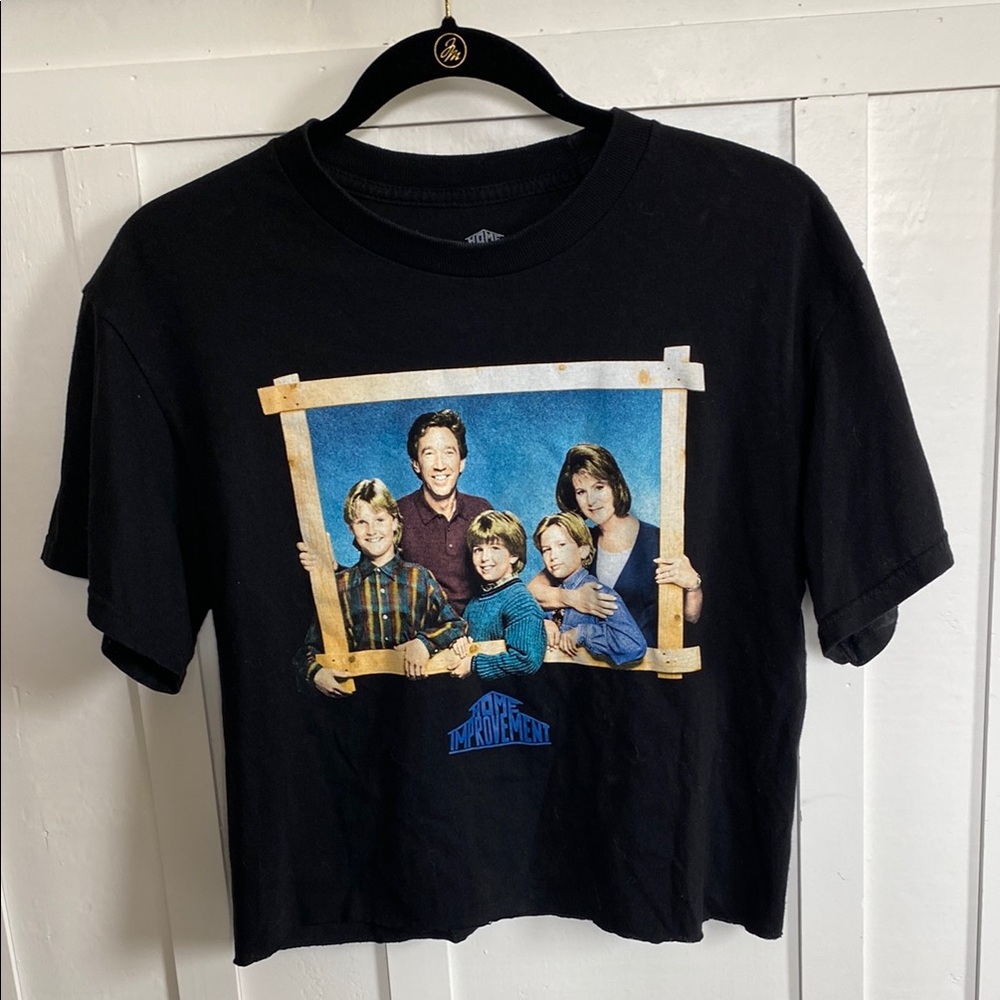 Vintage 90s Home Improvement Family T Shirt Raw Hem Size Medium